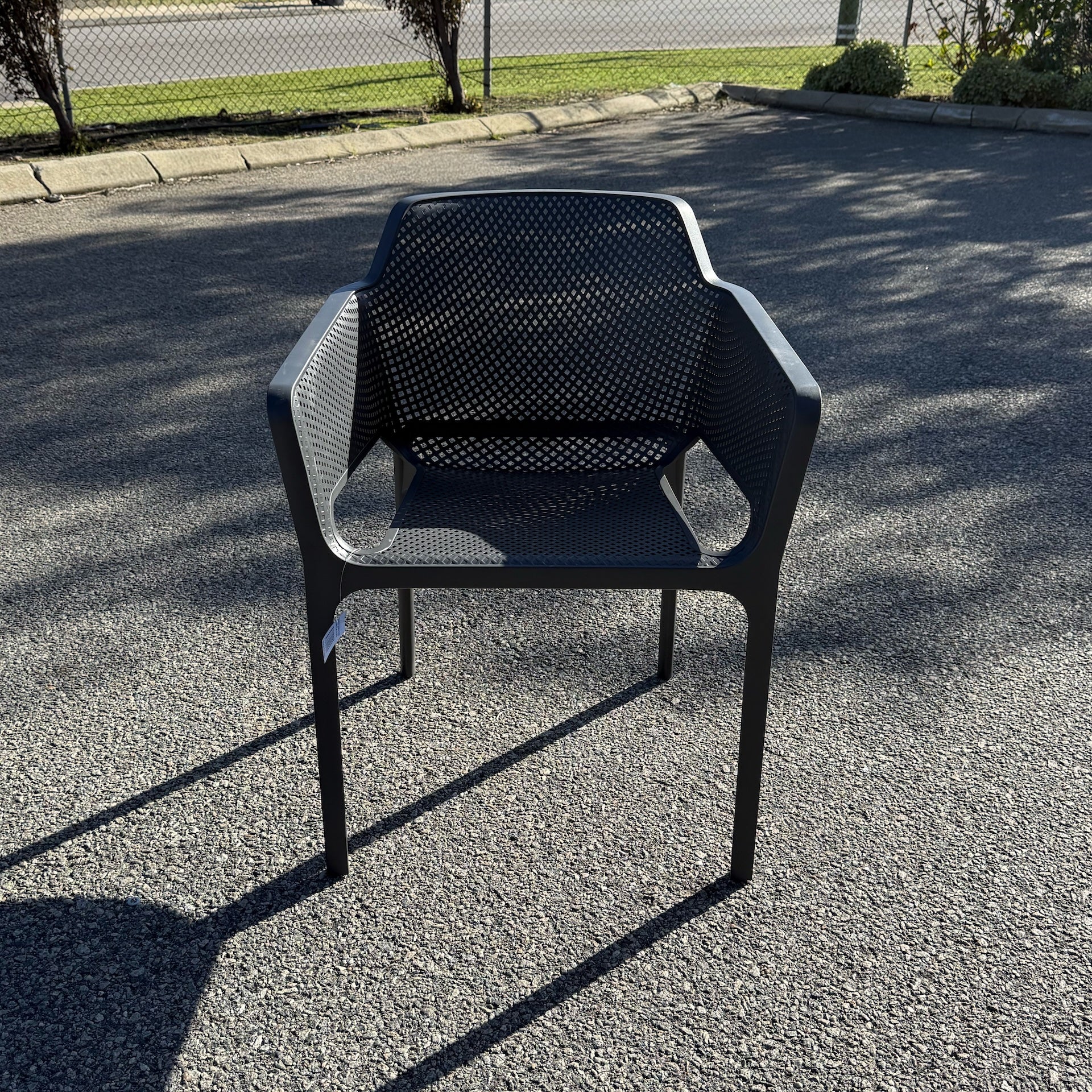 Switch & Bailey Resin Dining Setting