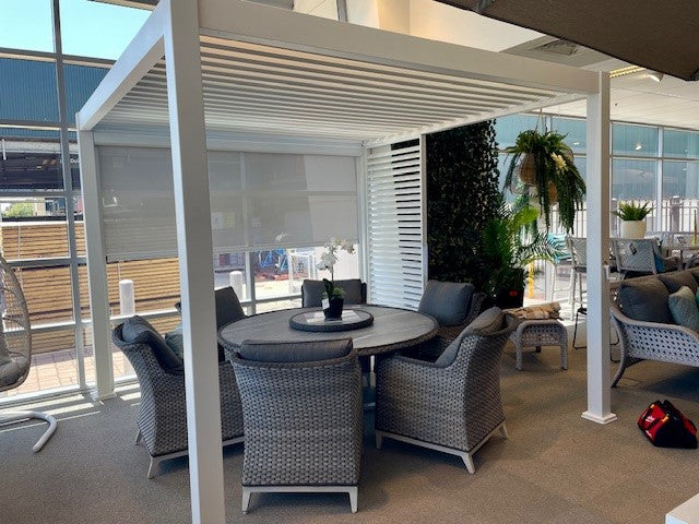 Solux Gazebo