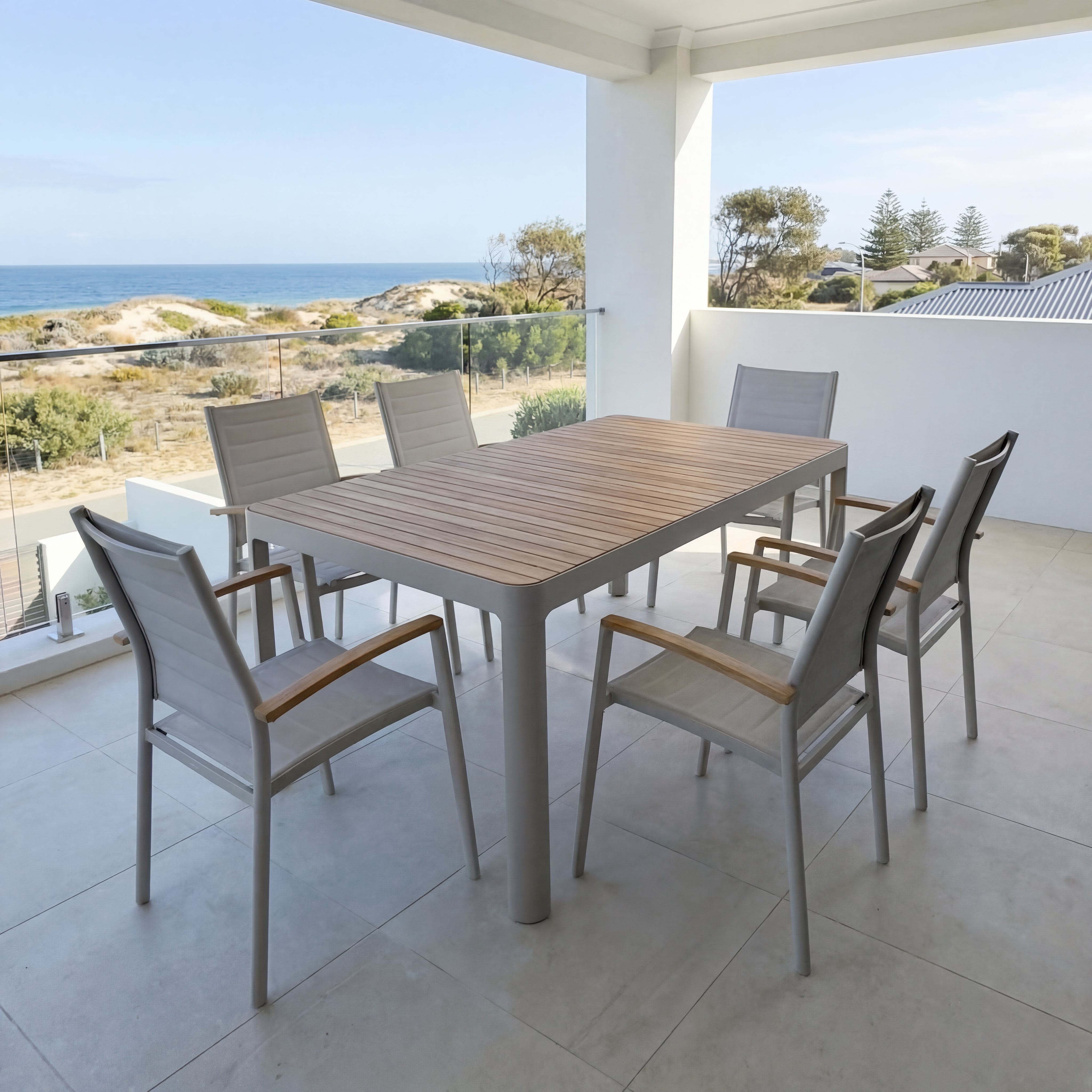 Portals Dining Setting