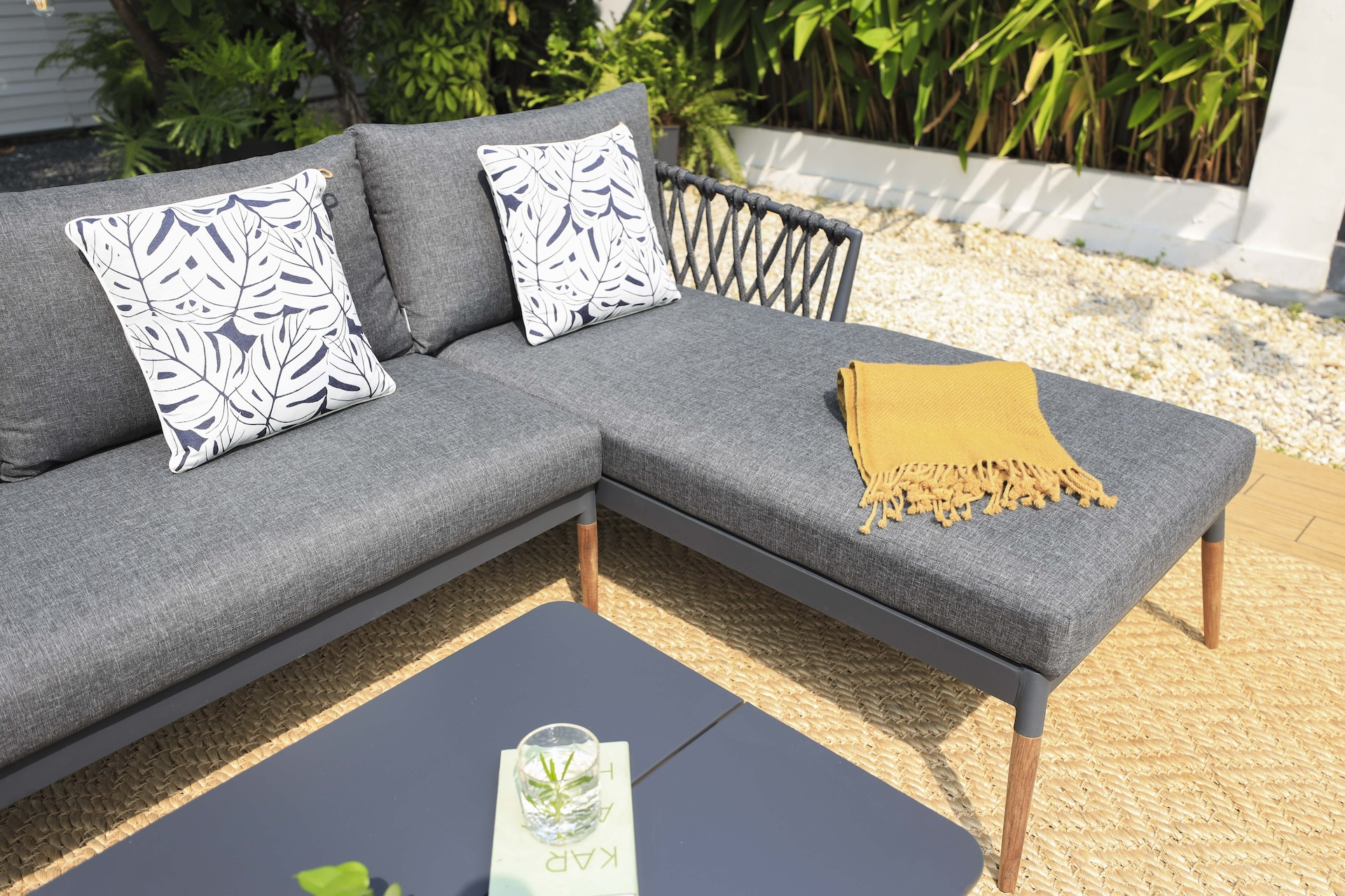 Ipanema Chaise Lounge Setting – 3 pc (inc. Table)