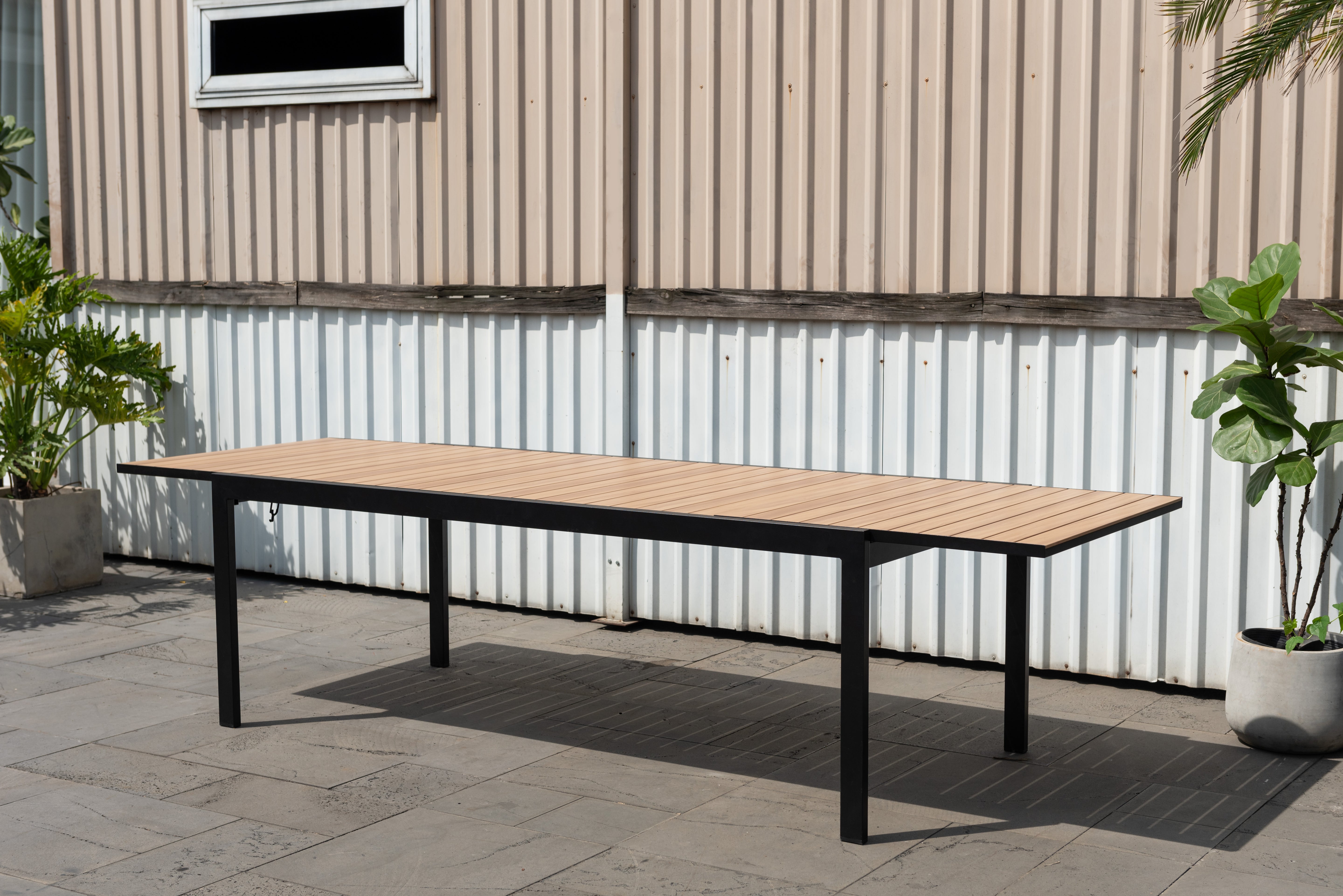 Panama & Portals Extendable Dining Set