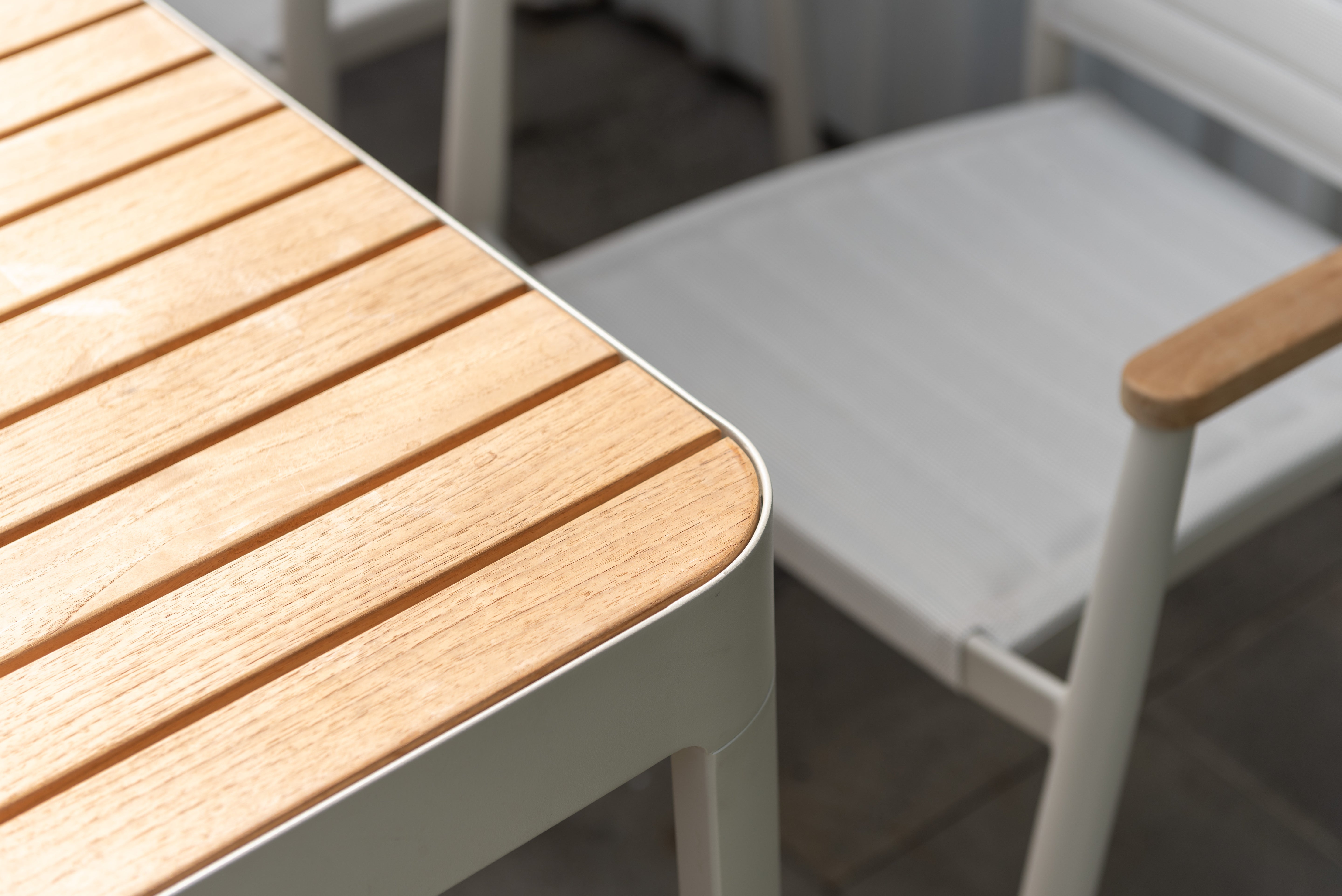 Portals Dining Setting