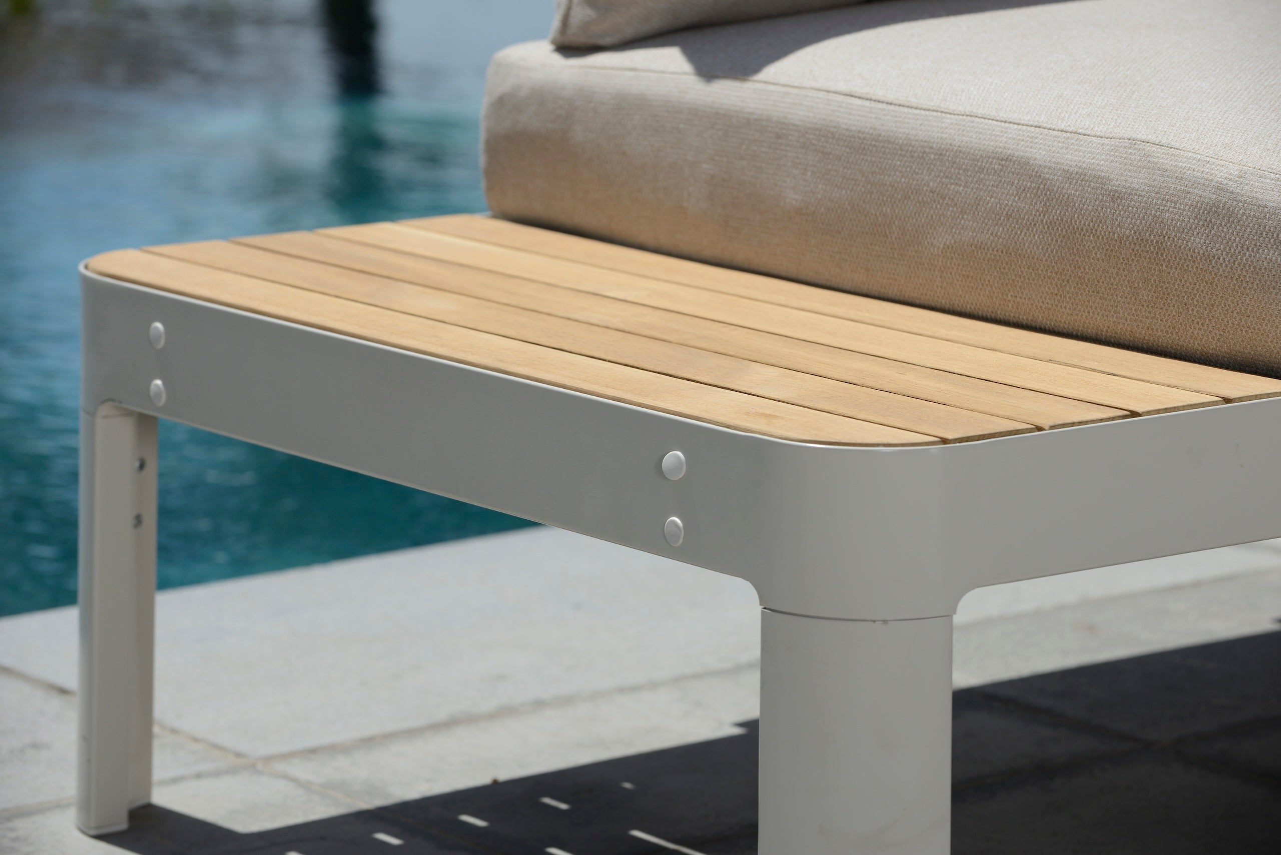 Portals 6-seat Corner Lounge Setting – 3 pc (inc. Table)