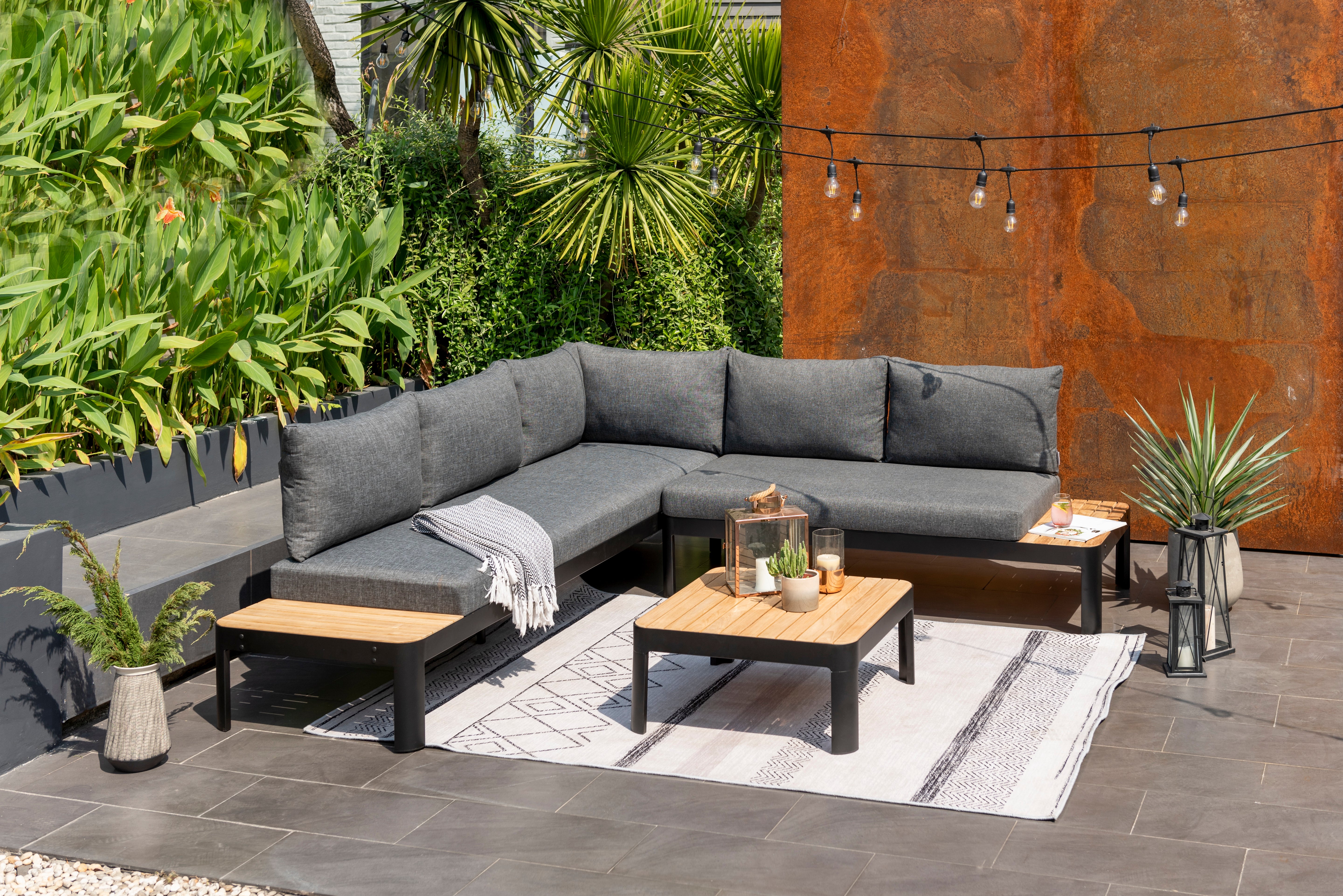 Portals 5-seat Corner Lounge Setting – 3 pc (inc. Table)