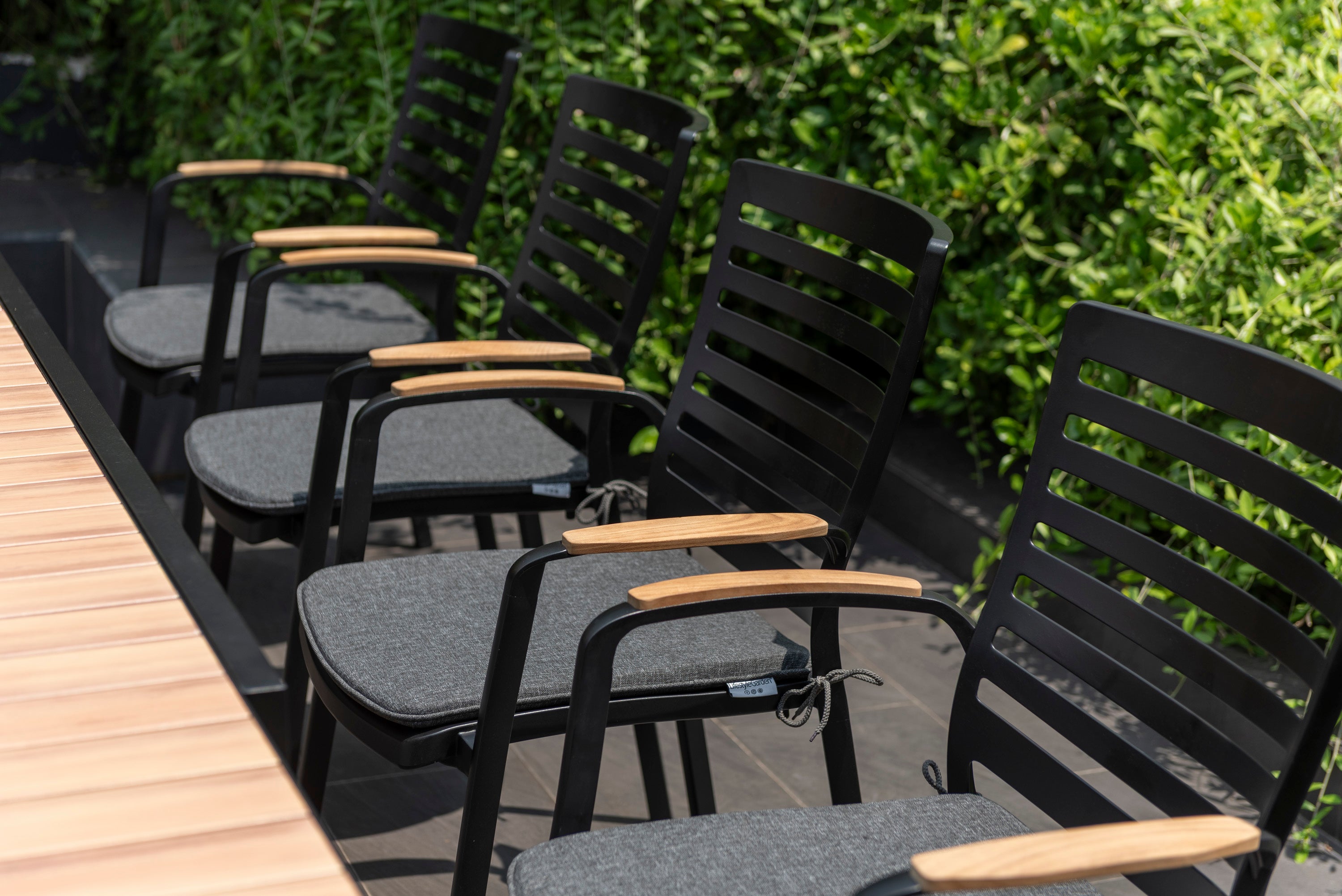 Panama & Portals Extendable Dining Set