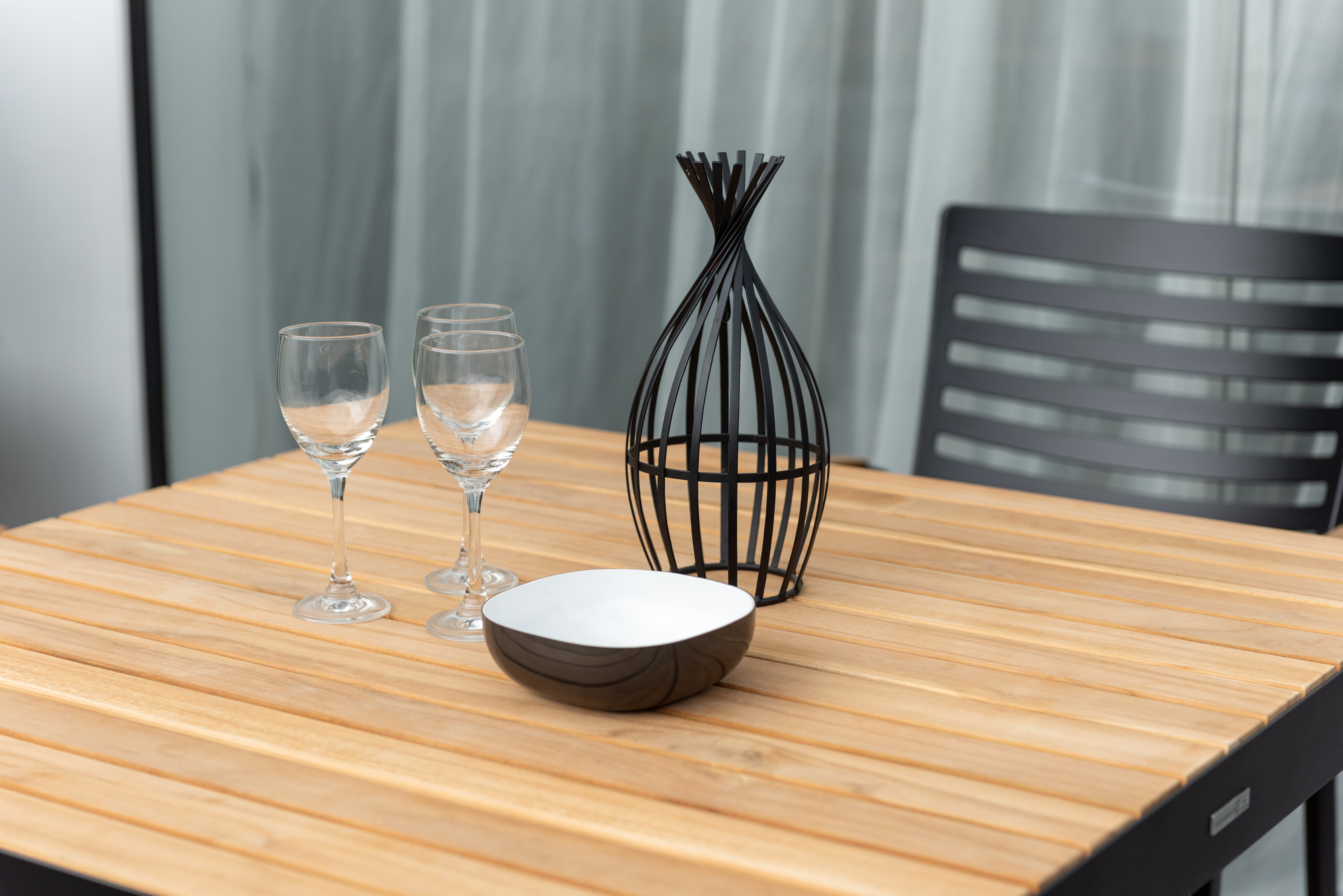 Portals Square Low Bar Setting