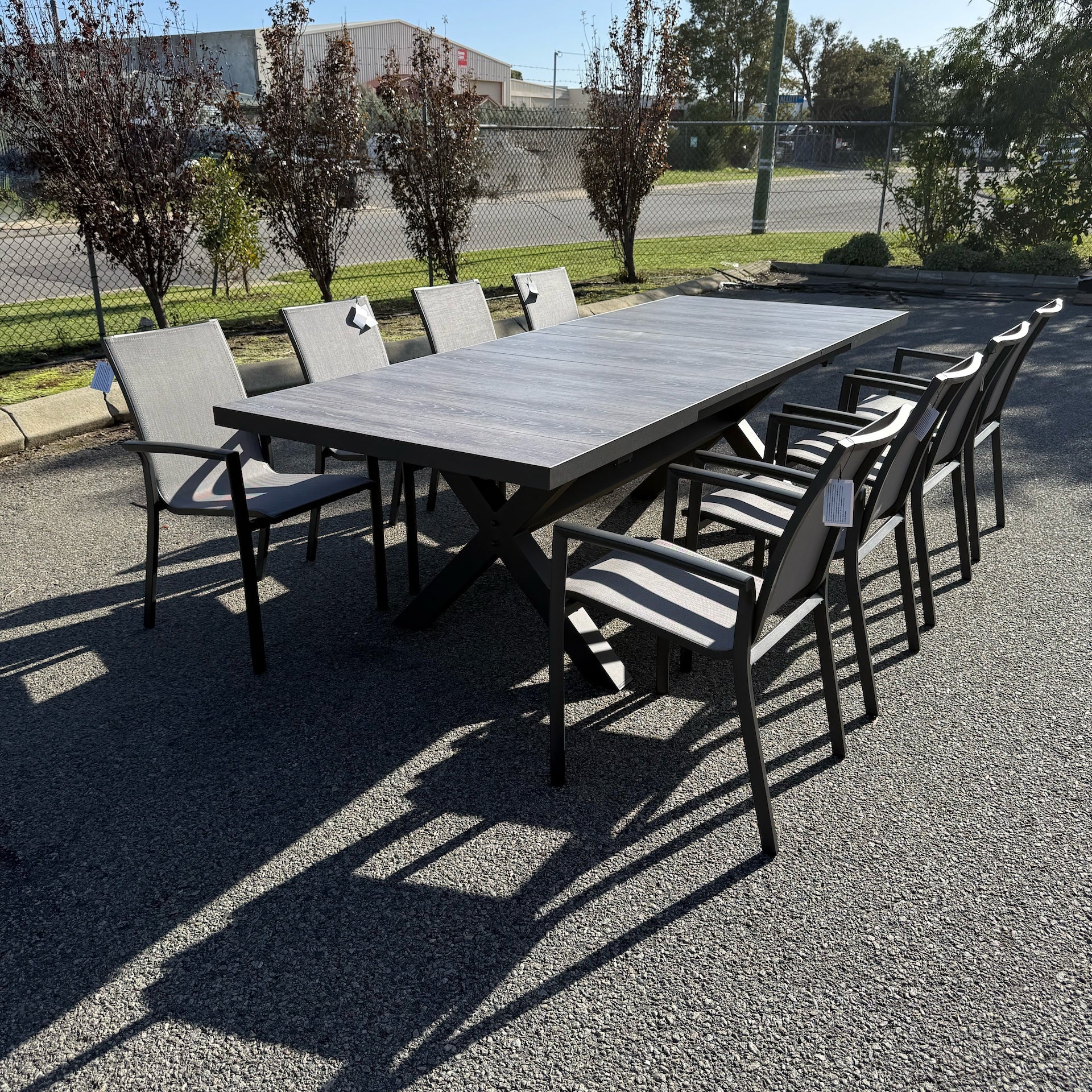 Sultan Extendable Dining Set