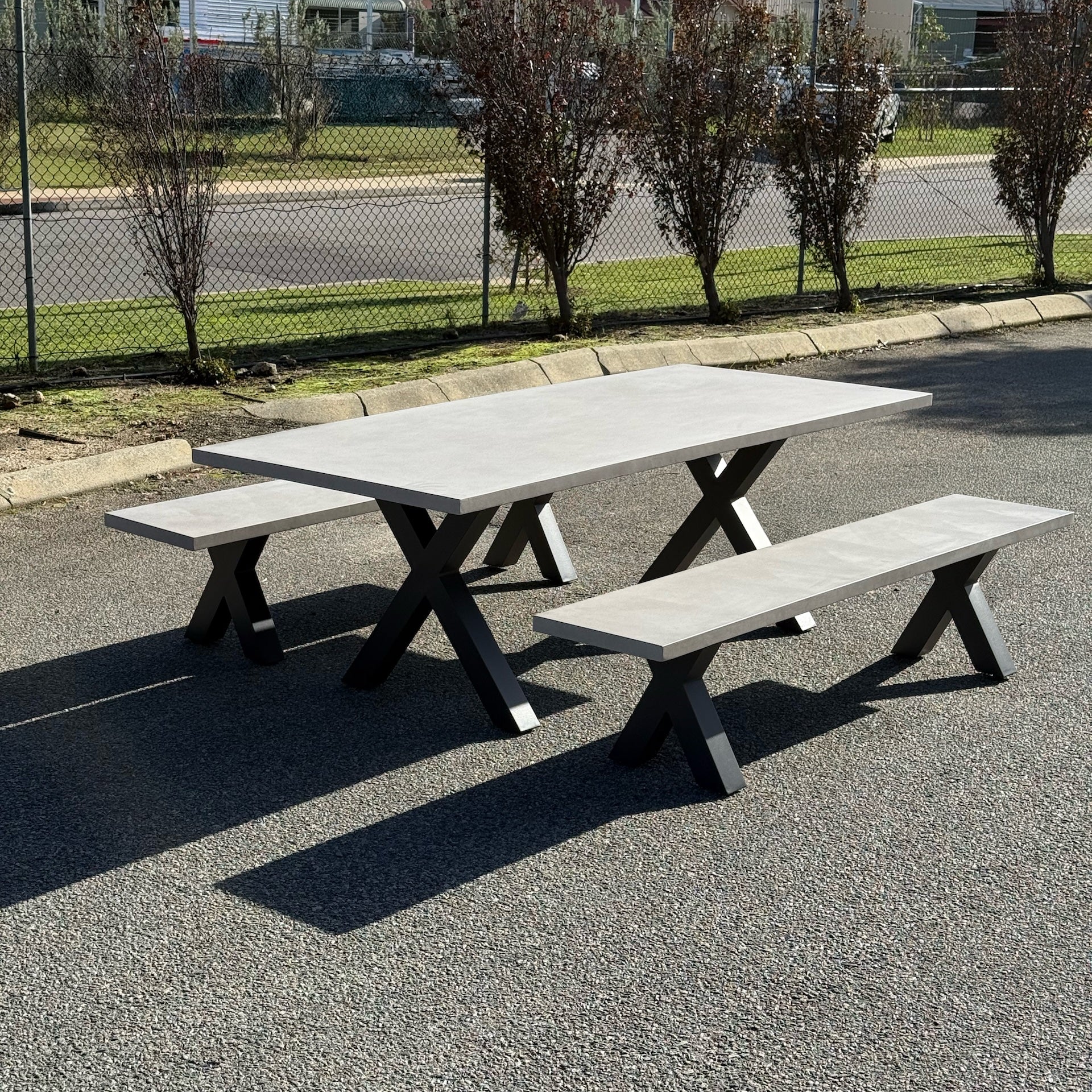 Switch Dining Set – 3 pc