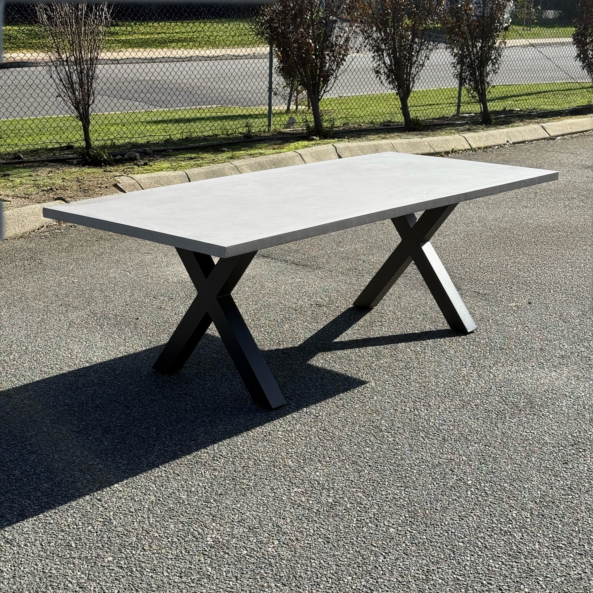 Switch & Bailey Resin Dining Setting