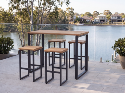 Vannes Bar – 5pc Setting