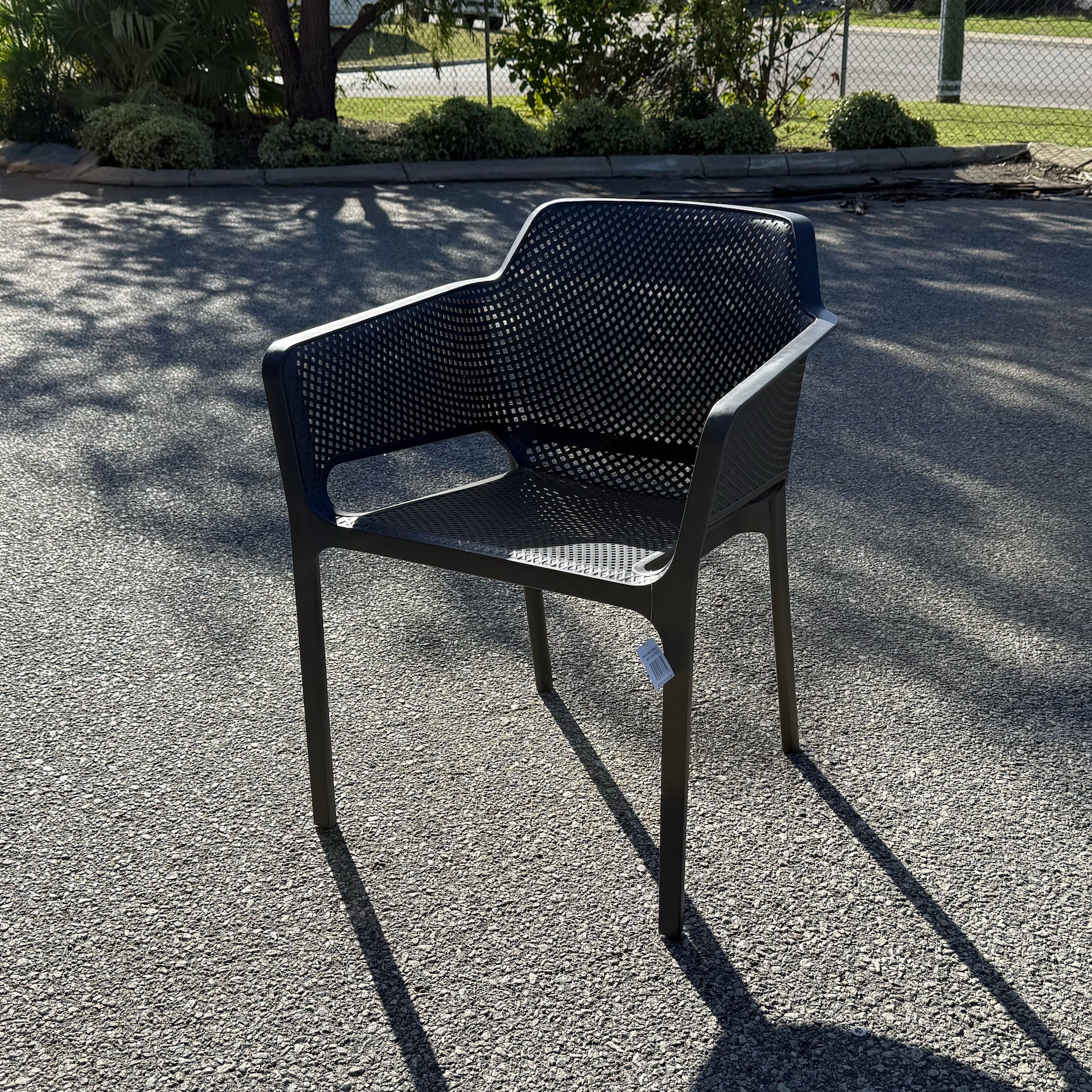 Switch & Bailey Resin Dining Setting