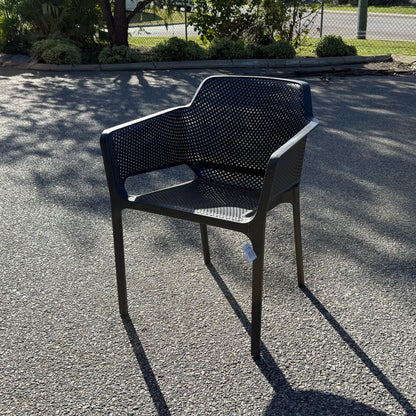 Switch & Bailey Resin Dining Setting