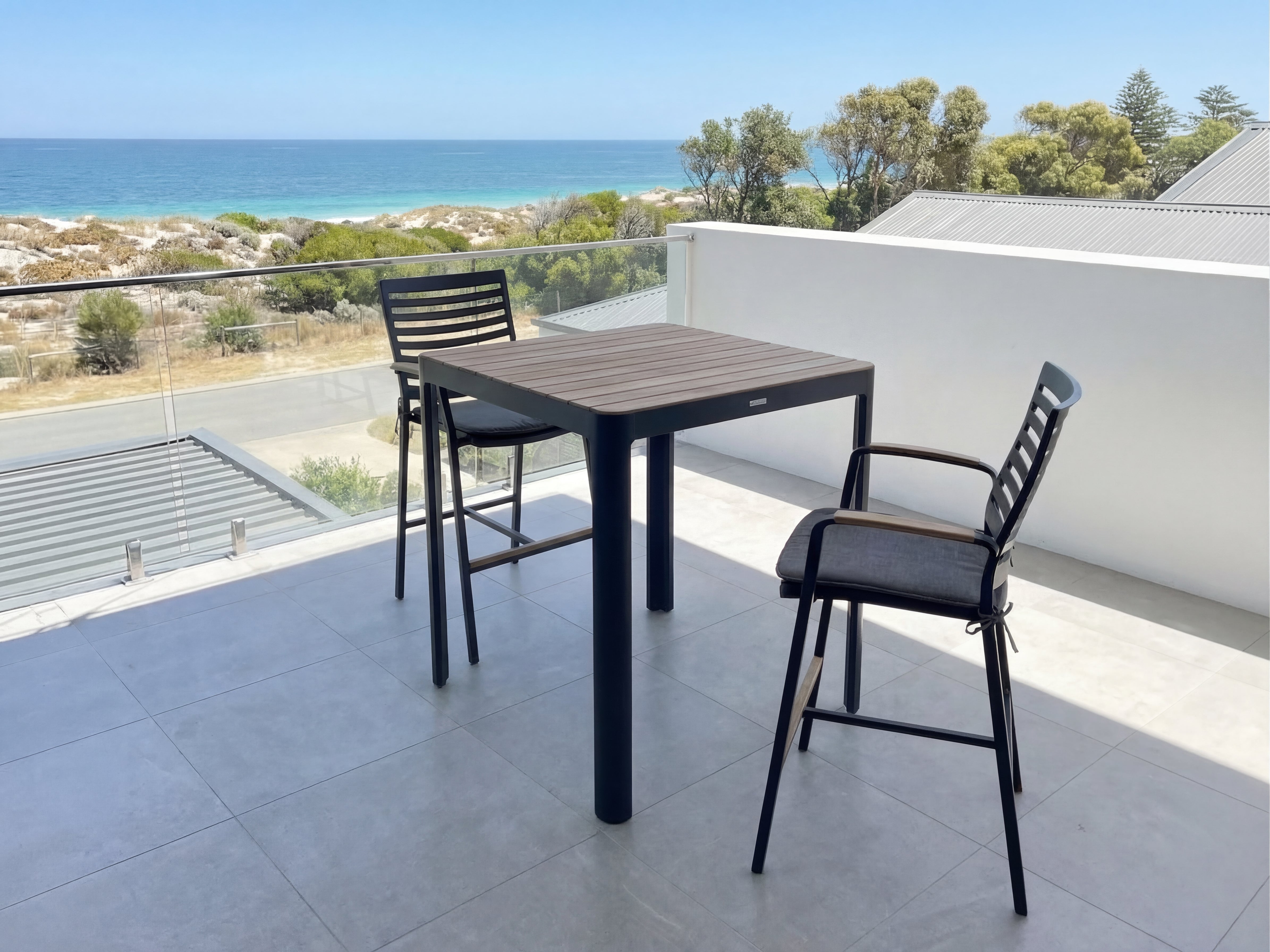 Portals Square Low Bar Setting