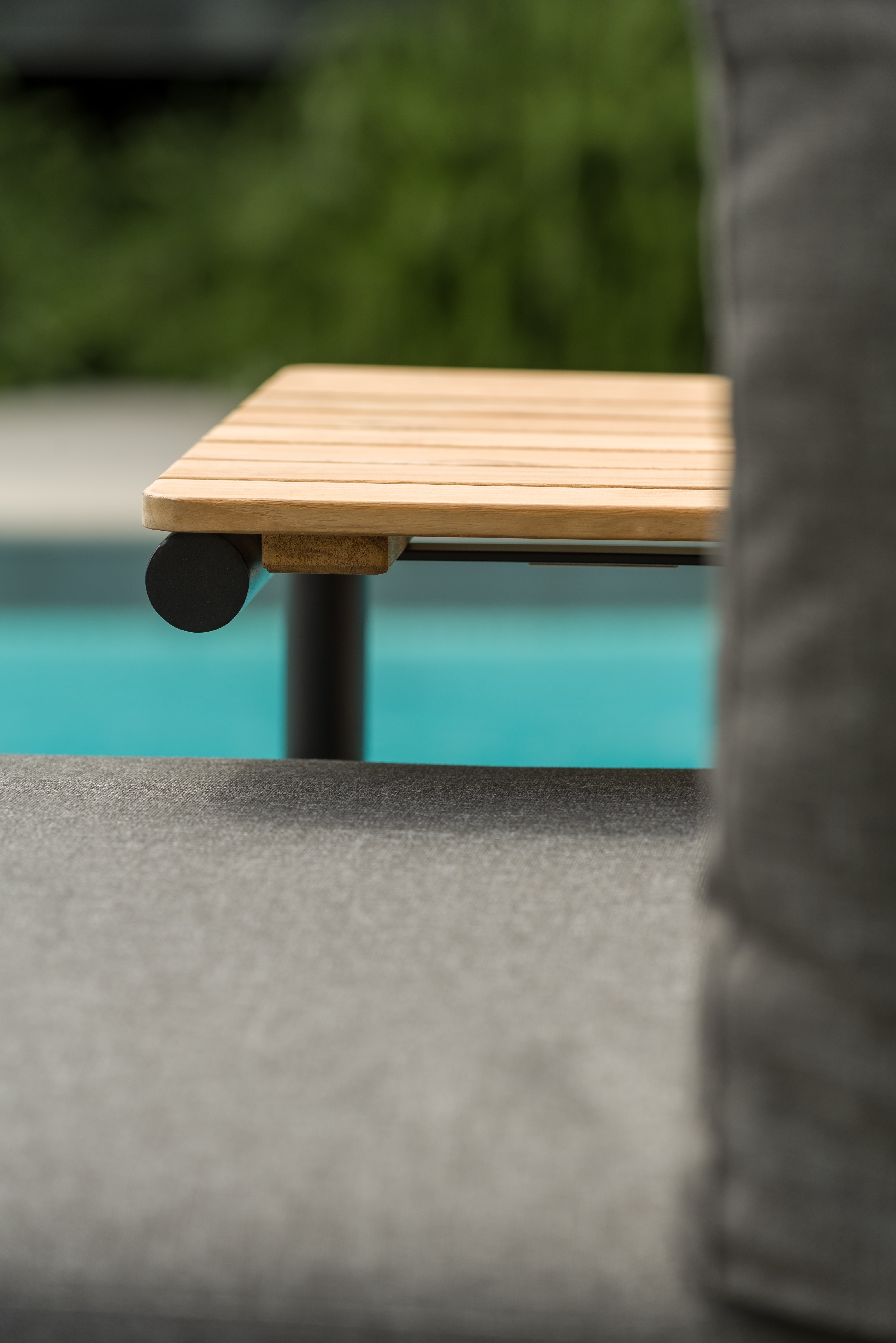 Portals C Side Table