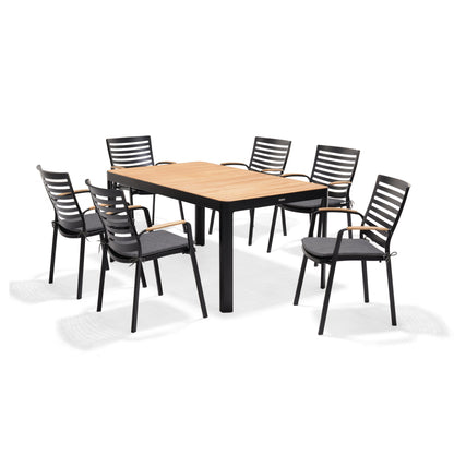 Portals Carver Dining Setting