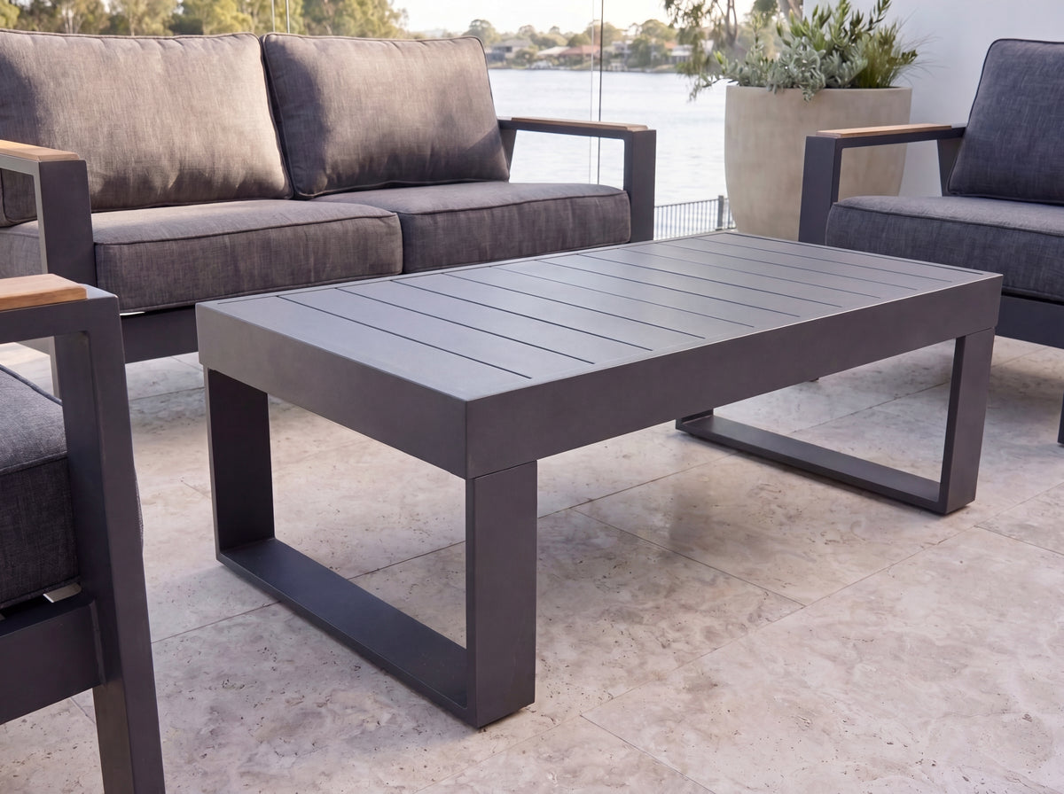Palau 4-seat Lounge Setting – 4 pc (inc. Douglas Table)
