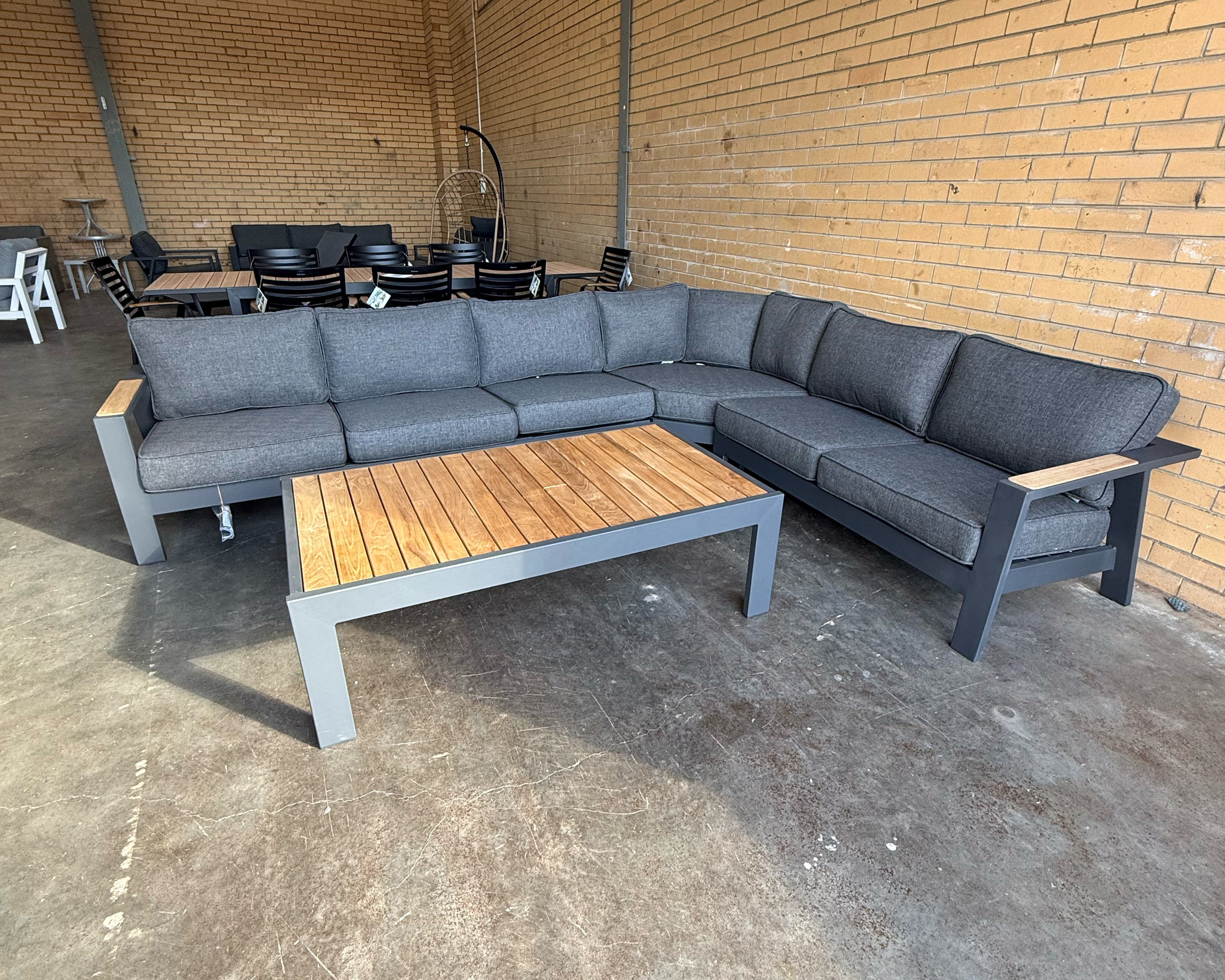 Palau Corner Lounge Setting