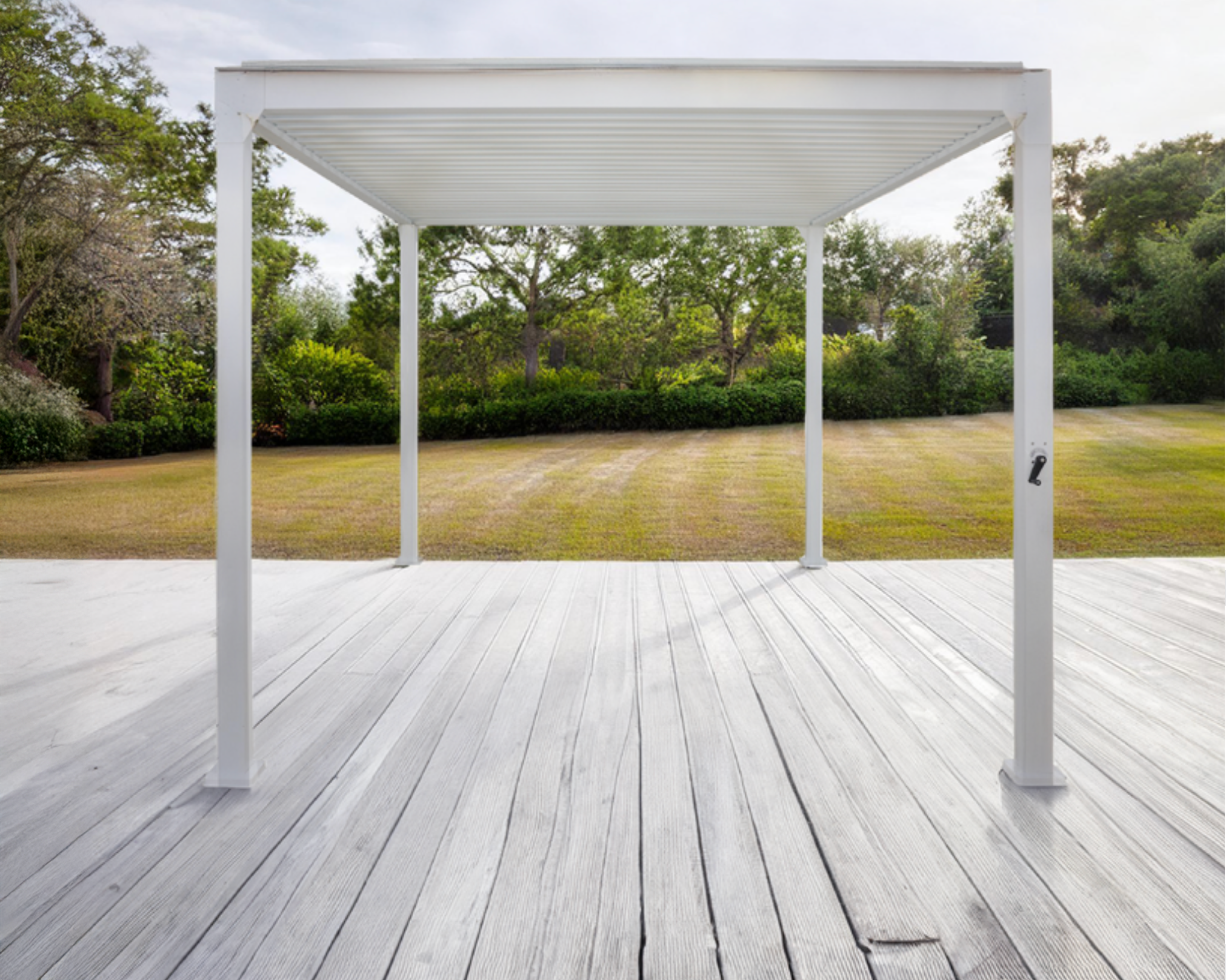Solux Gazebo